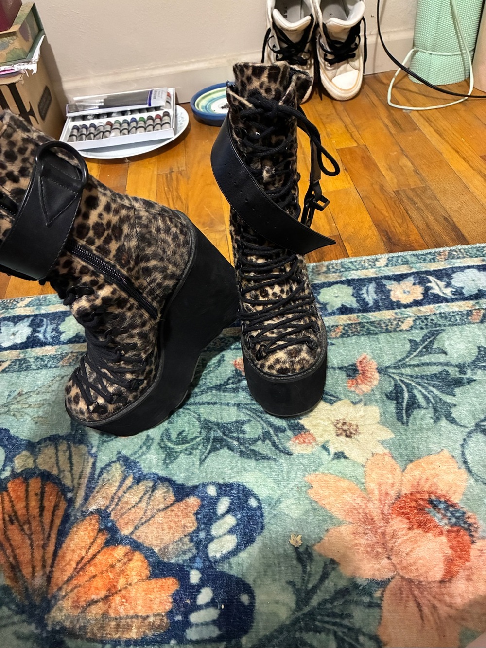 Dolls Kill Leopard Print Platform Boots – Size 6 – Like New - Picture 4 of 5